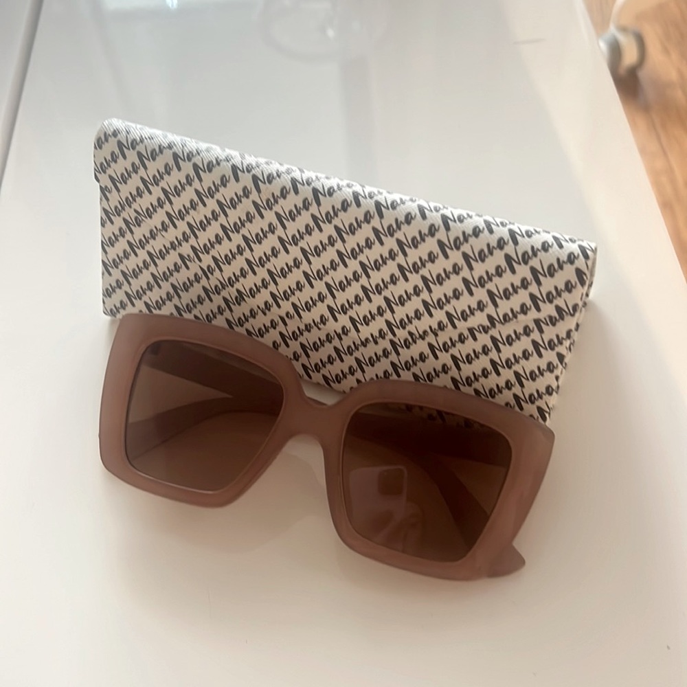 Nana the brand sunglasses